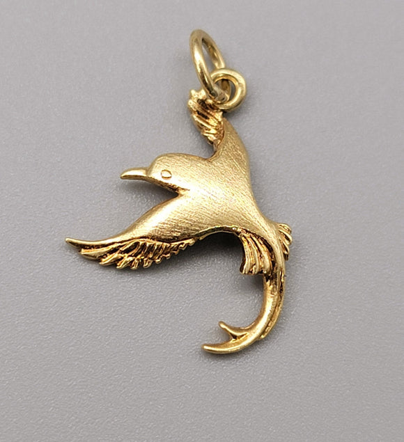 Vintage 14K Gold Bird Charm Pendant, Lucky Charm