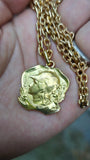 Antique French Art Nouveau 18K Gold Warrior Profile Medallion Pendant – Attributed to Charles Édouard Fraisse (1880–1945)