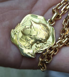Antique French Art Nouveau 18K Gold Warrior Profile Medallion Pendant – Attributed to Charles Édouard Fraisse (1880–1945)