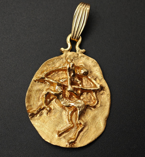 Vintage 14K Gold Sagittarius Zodiac Horoscope Charm Pendant, Lucky Charm