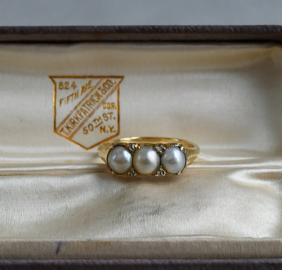 Antique 18K Yellow Gold Split Pearl Rose Cut diamond Three Stone Ring, Size 6-6.25