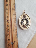 Antique Victorian 15K 15CT Solid Gold Wreath Oval Locket, Ornate Floral Metal Work, Circa 1880s