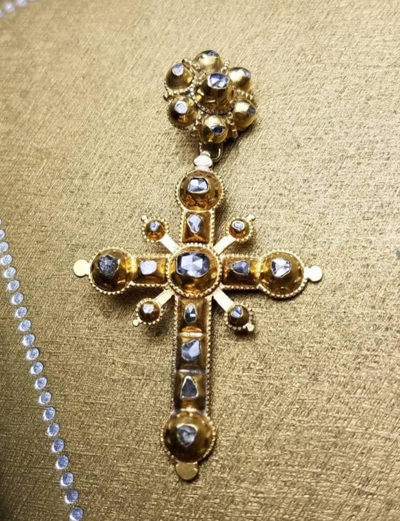 Antique Iberian Rose Cut Diamond 18K Gold Christian Cross Pendant, Crucifix Religious Charm Pendant