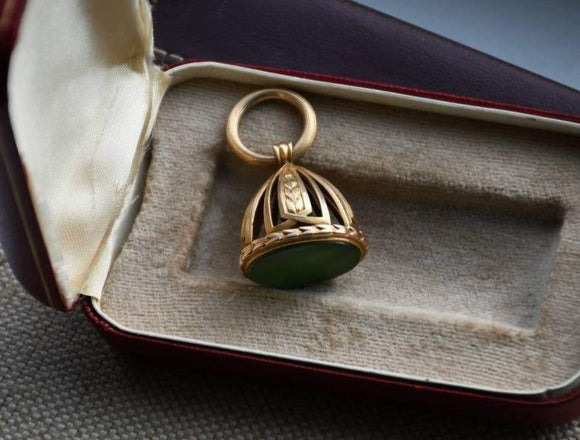 Victorian 14K Solid Yellow Gold Floral Etched Nephrite Jade Wax Seal Watch Fob Charm Pendant